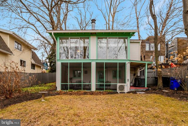 123 N EDGEWOOD ST, Arlington, VA 22201