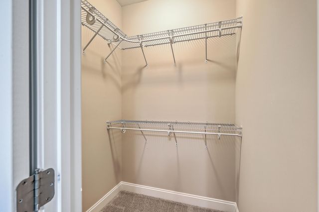 127 Steeple Point Court, Summerville, SC 29485