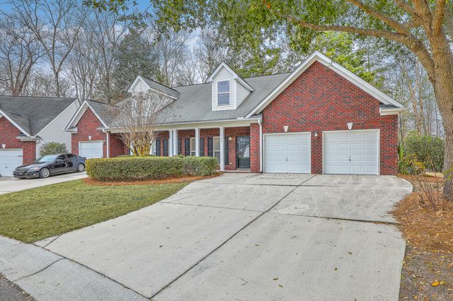 127 Steeple Point Court, Summerville, SC 29485