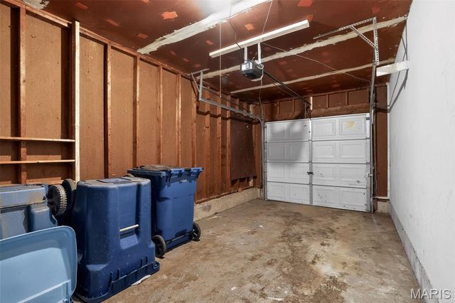 1310 Petite Drive, St Louis, MO 63138