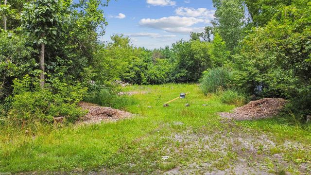 2111 Beyer Lane, Sterling Heights, MI 48314