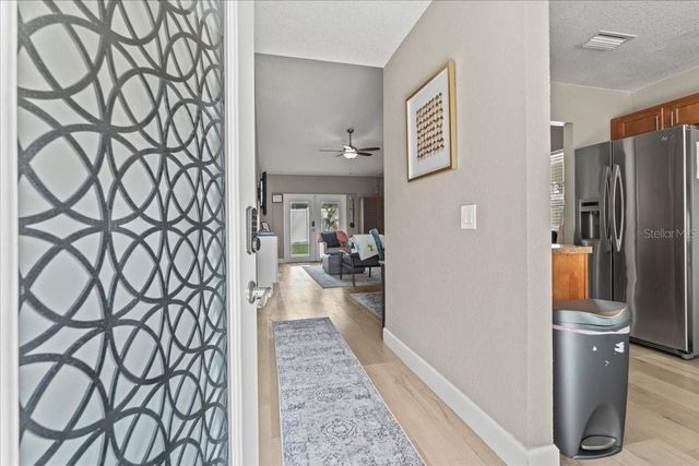 9811 SIR FREDERICK STREET, Tampa, FL 33637