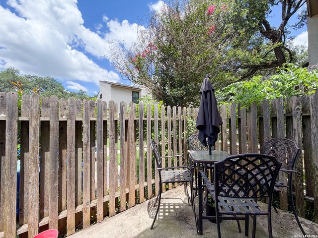 14122 Churchill Estates Blvd Apt 1201, San Antonio, TX 78248