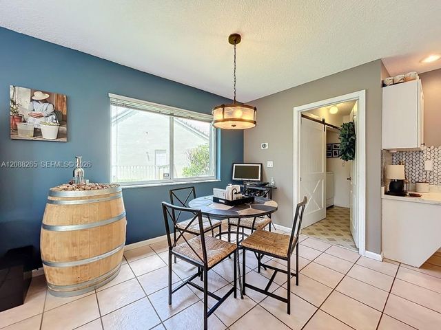 1342 NW 195th Avenue, Pembroke Pines, FL 33029