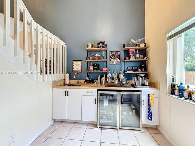 1342 NW 195th Avenue, Pembroke Pines, FL 33029