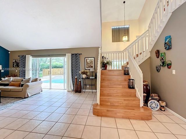 1342 NW 195th Avenue, Pembroke Pines, FL 33029