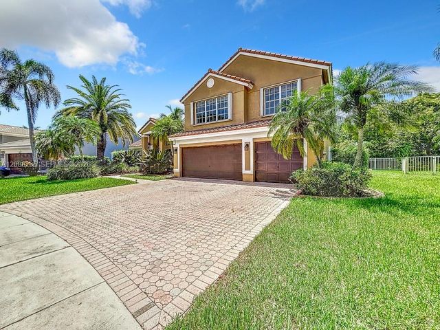 1342 NW 195th Avenue, Pembroke Pines, FL 33029