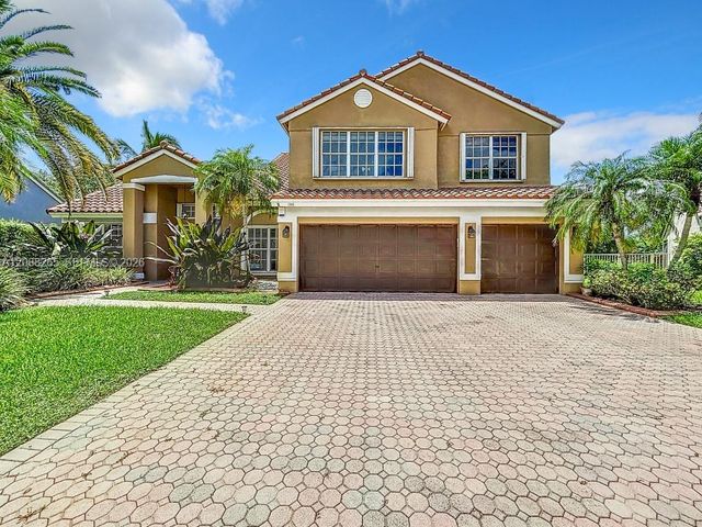 1342 NW 195th Avenue, Pembroke Pines, FL 33029