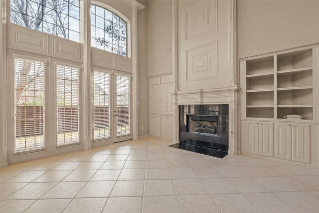 2388 Greymoore Drive, Frisco, TX 75034