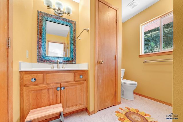 7802 OKPEALUK, Rapid City, SD 57702