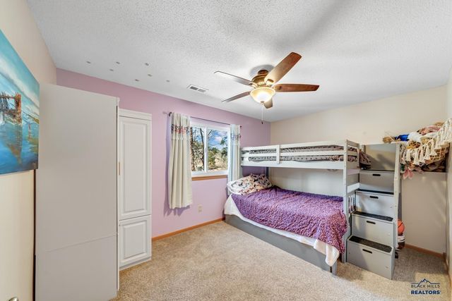 7802 OKPEALUK, Rapid City, SD 57702