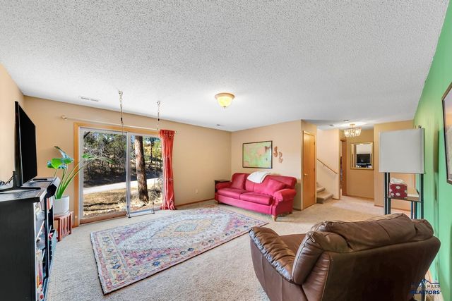 7802 OKPEALUK, Rapid City, SD 57702