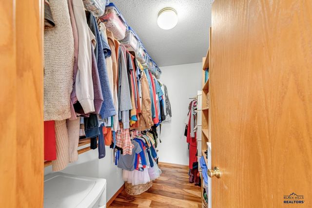 7802 OKPEALUK, Rapid City, SD 57702