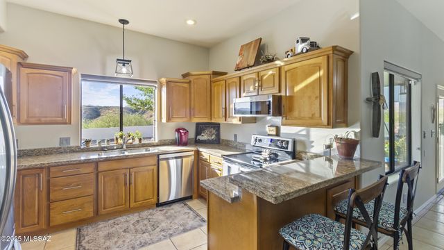 641 Calle Lukas, Rio Rico, AZ 85648
