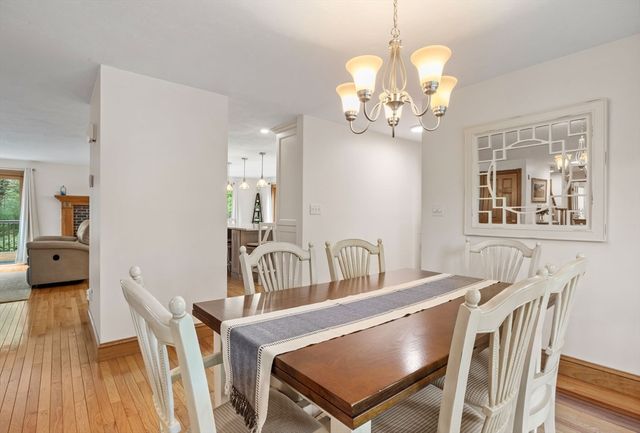 83 Micajah Pond Rd, Plymouth, MA 02360