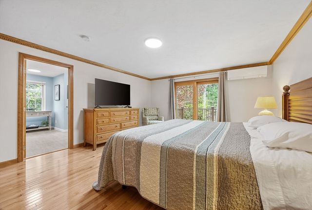 83 Micajah Pond Rd, Plymouth, MA 02360