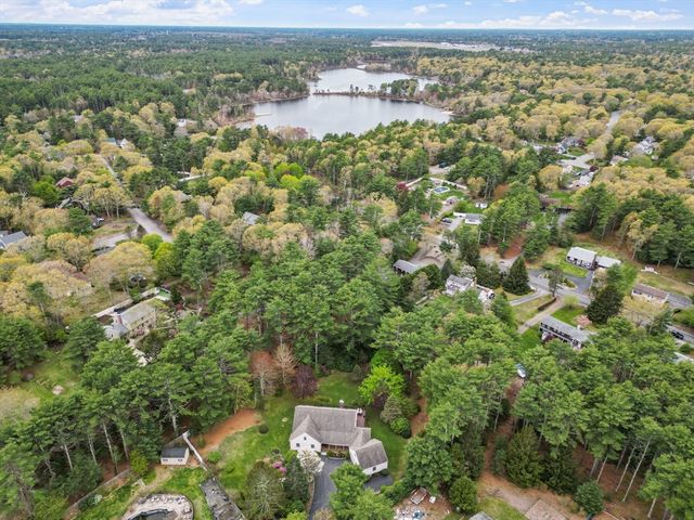 83 Micajah Pond Rd, Plymouth, MA 02360