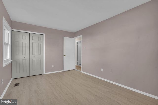 15 EFLAND LN, Willingboro, NJ 08046