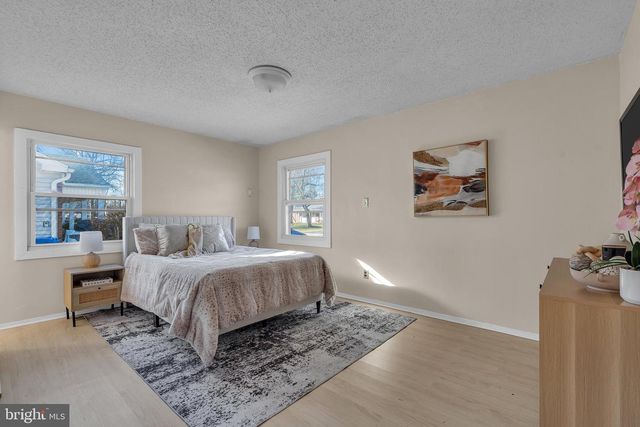 15 EFLAND LN, Willingboro, NJ 08046