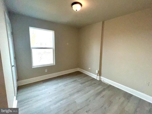 2203 N PINE ST, Wilmington, DE 19802