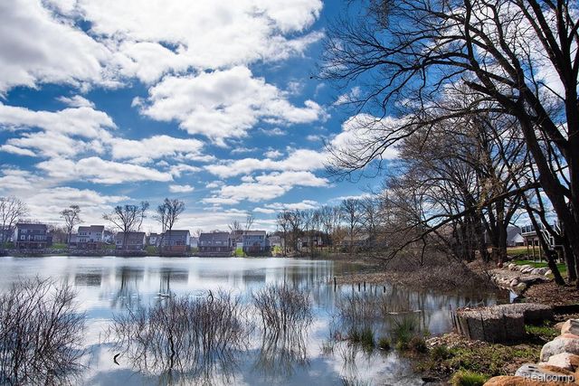 891 Preserve Lane, White Lake Charter Township, MI 48386