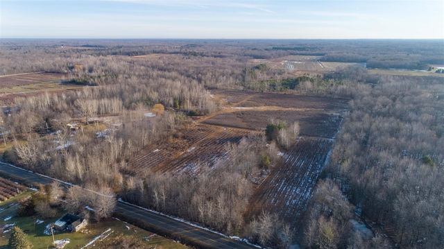 62nd Street, Grand Junction, MI 49056