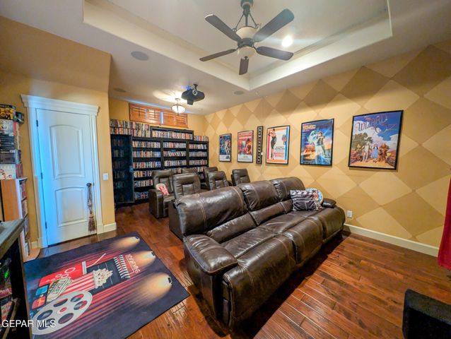 1119 CALLE PARQUE Drive, El Paso, TX 79912