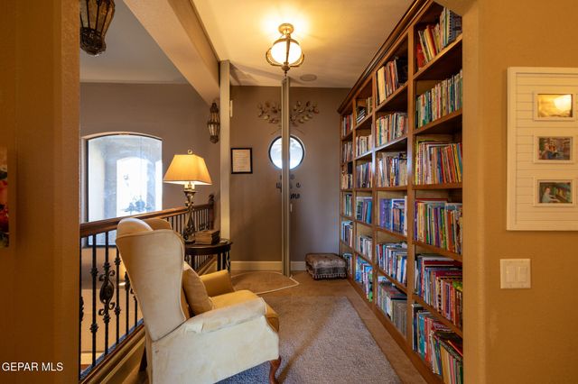 1119 CALLE PARQUE Drive, El Paso, TX 79912