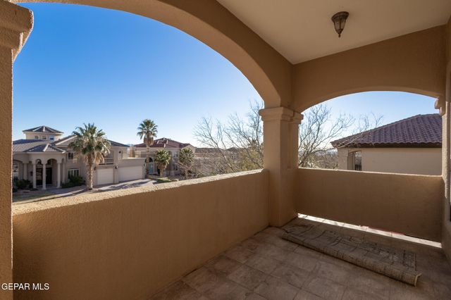 1119 CALLE PARQUE Drive, El Paso, TX 79912