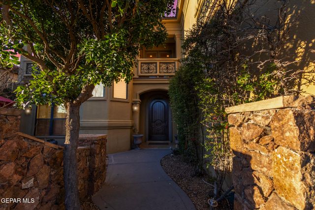 1119 CALLE PARQUE Drive, El Paso, TX 79912