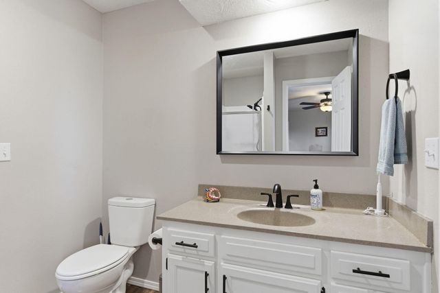 227 S Lulwood Avenue, Springfield, MO 65802