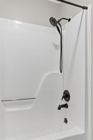 227 S Lulwood Avenue, Springfield, MO 65802