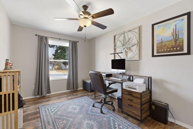 227 S Lulwood Avenue, Springfield, MO 65802