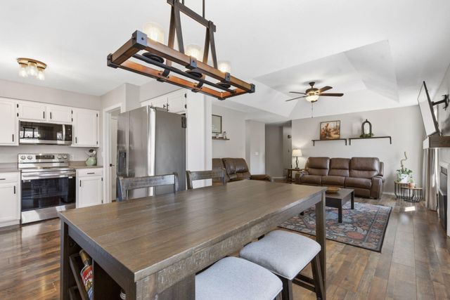 227 S Lulwood Avenue, Springfield, MO 65802