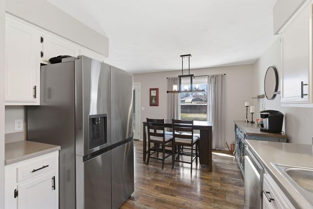 227 S Lulwood Avenue, Springfield, MO 65802