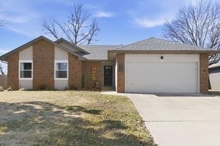227 S Lulwood Avenue, Springfield, MO 65802