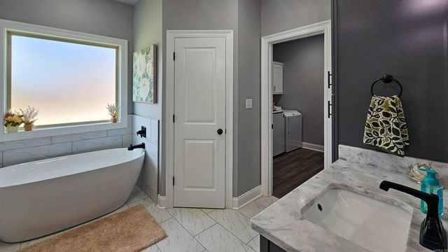 124 Gulley Drive, Brookland, AR 72417