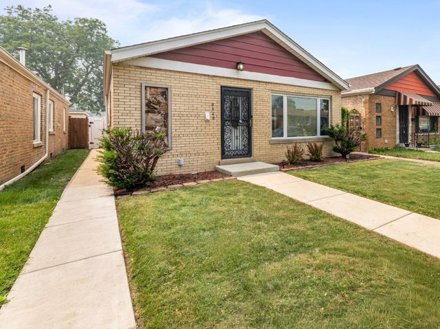 9546 S Emerald Avenue, Chicago, IL 60628