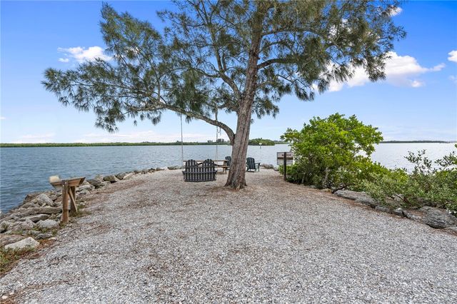 3576 Lucia Drive, Vero Beach, FL 32967