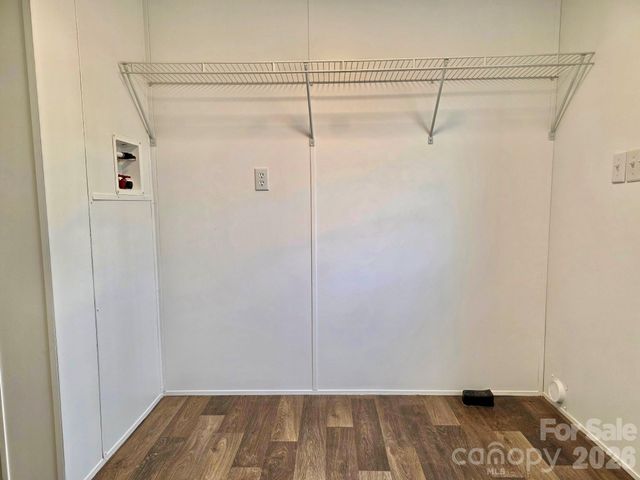 44 Howard Norton Drive, Hiddenite, NC 28636