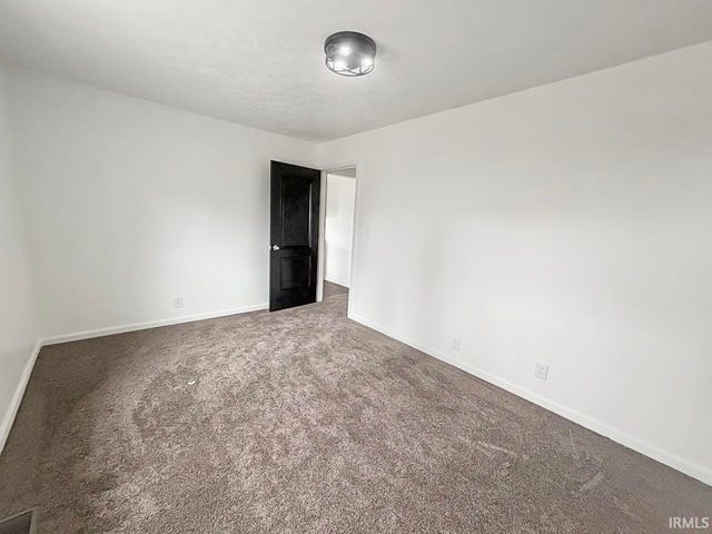 353 Brightwood Drive, Frankfort, IN 46041