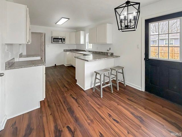 353 Brightwood Drive, Frankfort, IN 46041