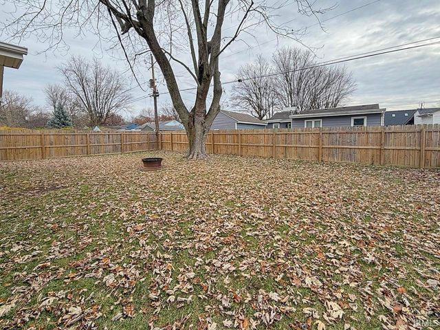 353 Brightwood Drive, Frankfort, IN 46041