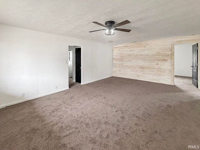 353 Brightwood Drive, Frankfort, IN 46041