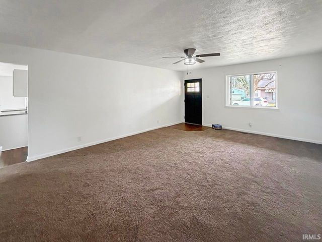 353 Brightwood Drive, Frankfort, IN 46041