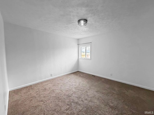 353 Brightwood Drive, Frankfort, IN 46041