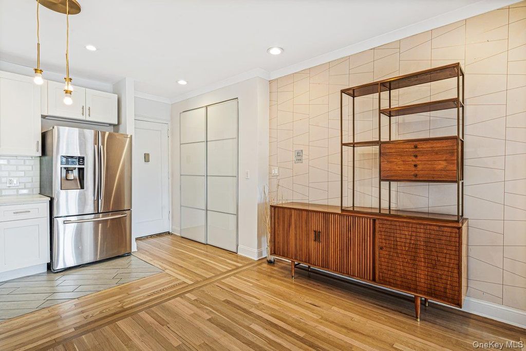 111-45 76 Avenue 62B, Forest Hills, NY 11375 — photo 5