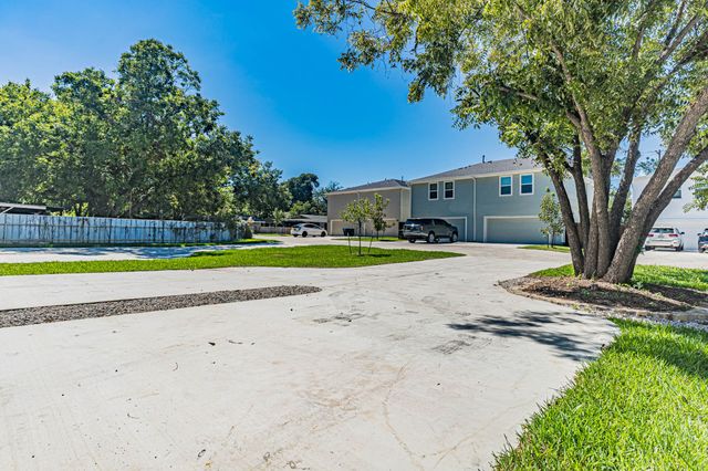 312 Sunset Lane, Fort Worth, TX 76114