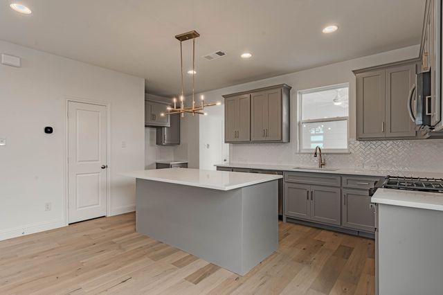312 Sunset Lane, Fort Worth, TX 76114