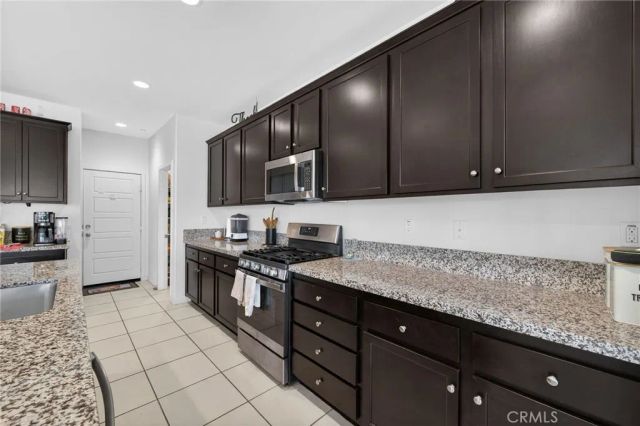 6007 Sierra Place, Banning, CA 92220